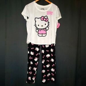 Hello Kitty Sanrio Pajama Set Top and Bottoms NWT